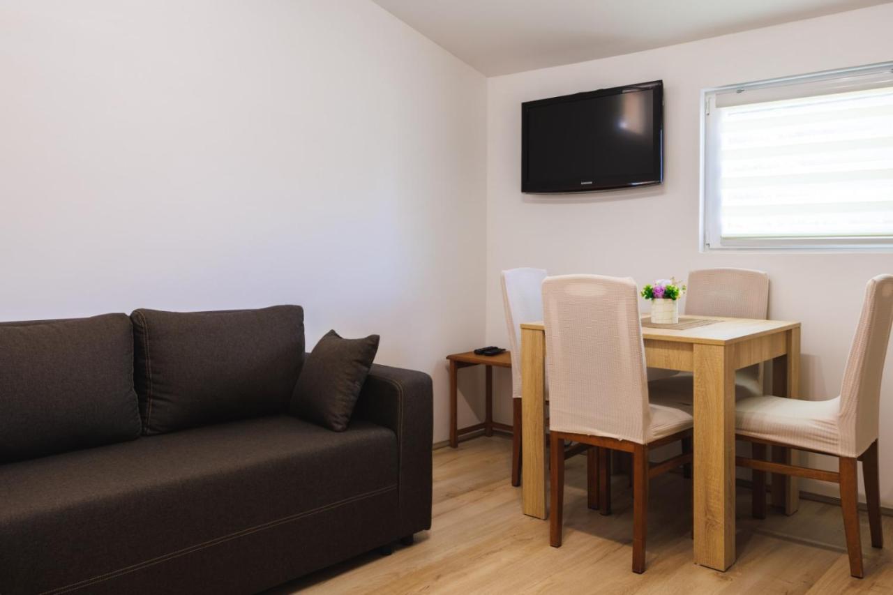 Apartmani Dordevic Golubac Εξωτερικό φωτογραφία
